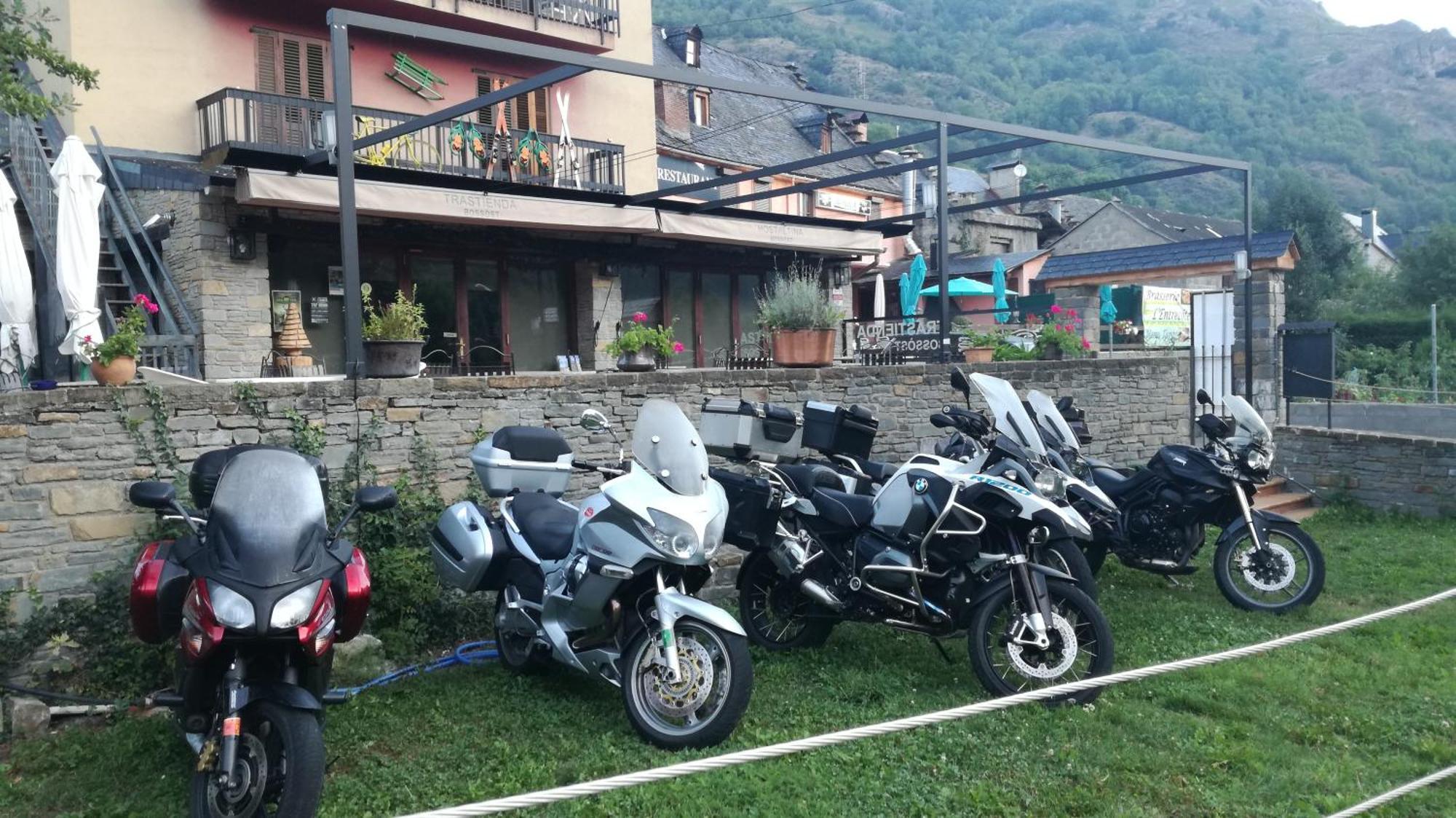 Hostaltina Bossost Dış mekan fotoğraf